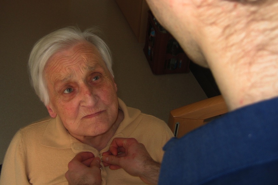 Home Care- Why and When Seniors Need It