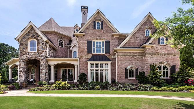 Best And Stylish House Buys From Oshawa Brokers