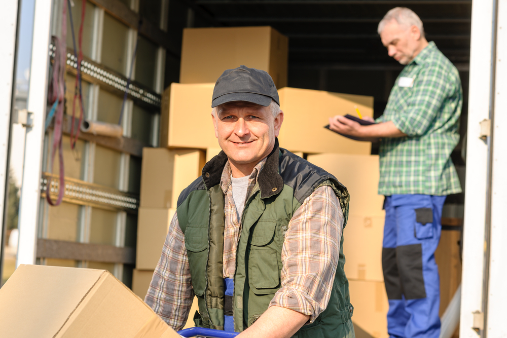 Advantages and Disadvantages Of Starting A Moving Business